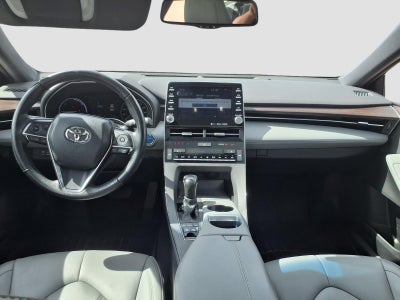 2020 Toyota Avalon Hybrid XLE Plus