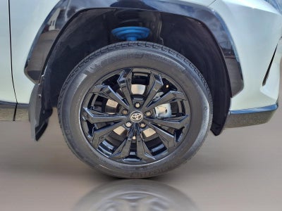 2023 Toyota RAV4 Hybrid SE