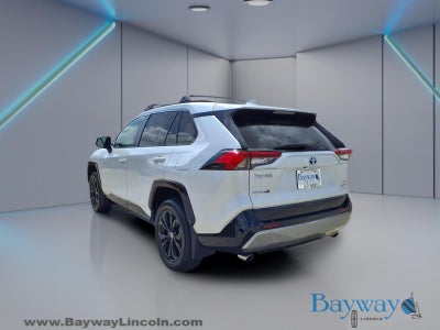 2023 Toyota RAV4 Hybrid SE