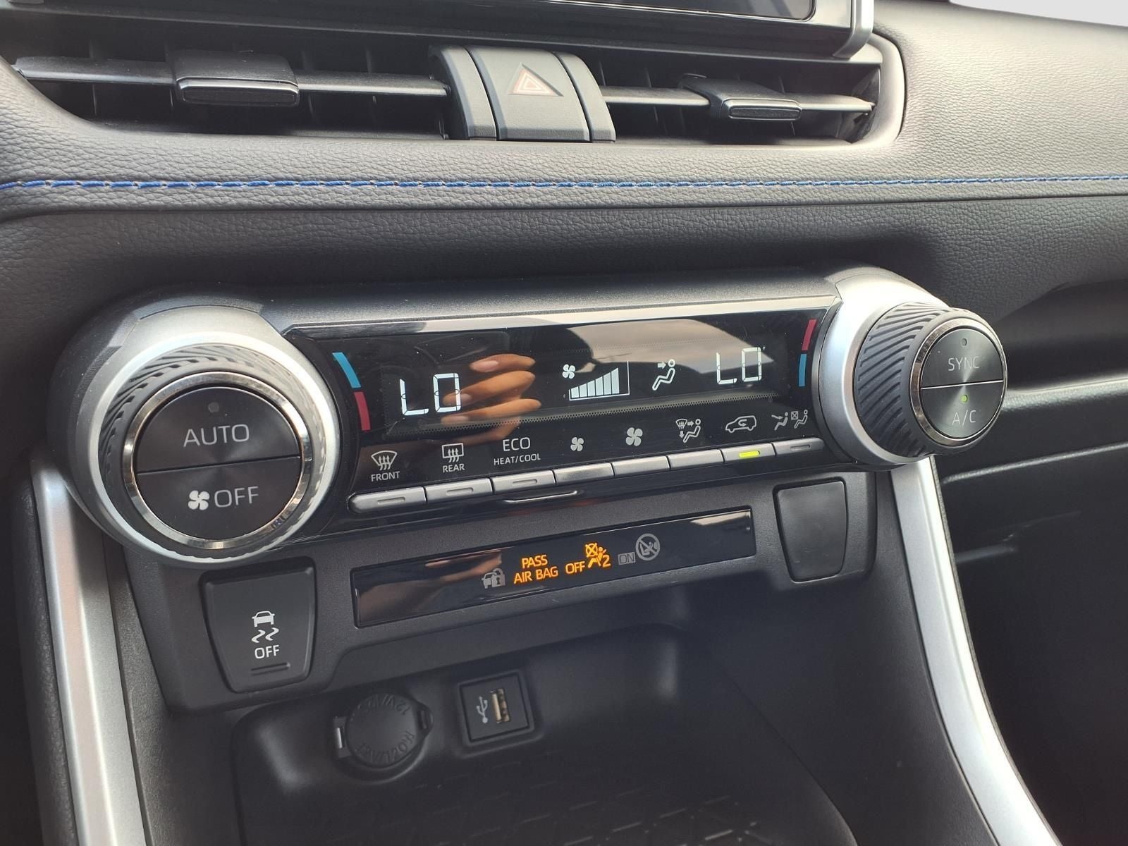 2023 Toyota RAV4 Hybrid SE