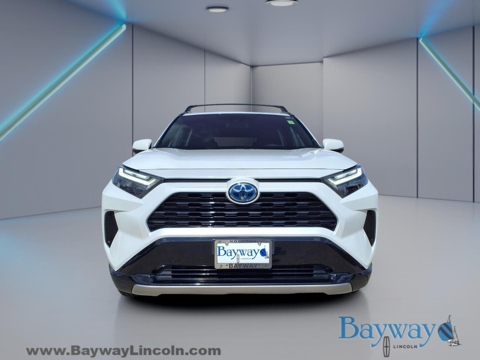 2023 Toyota RAV4 Hybrid SE