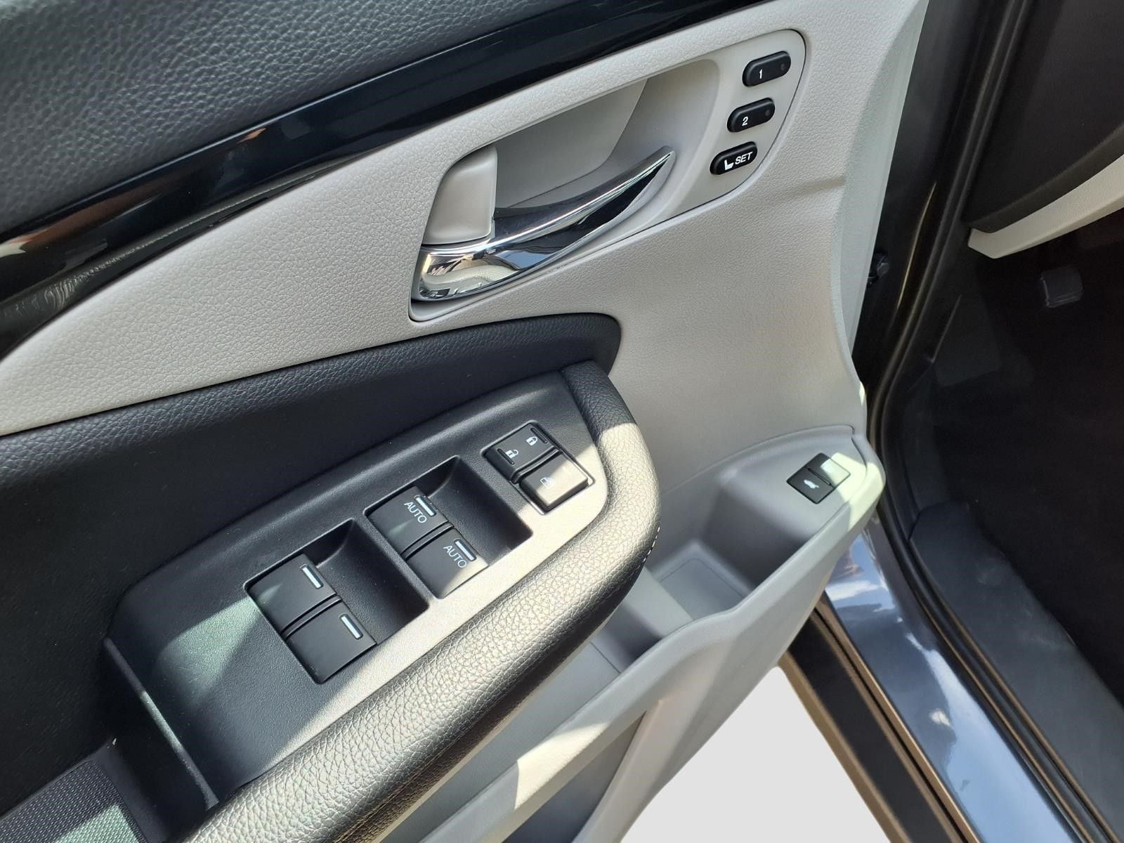 2021 Honda Pilot Touring 7 Passenger