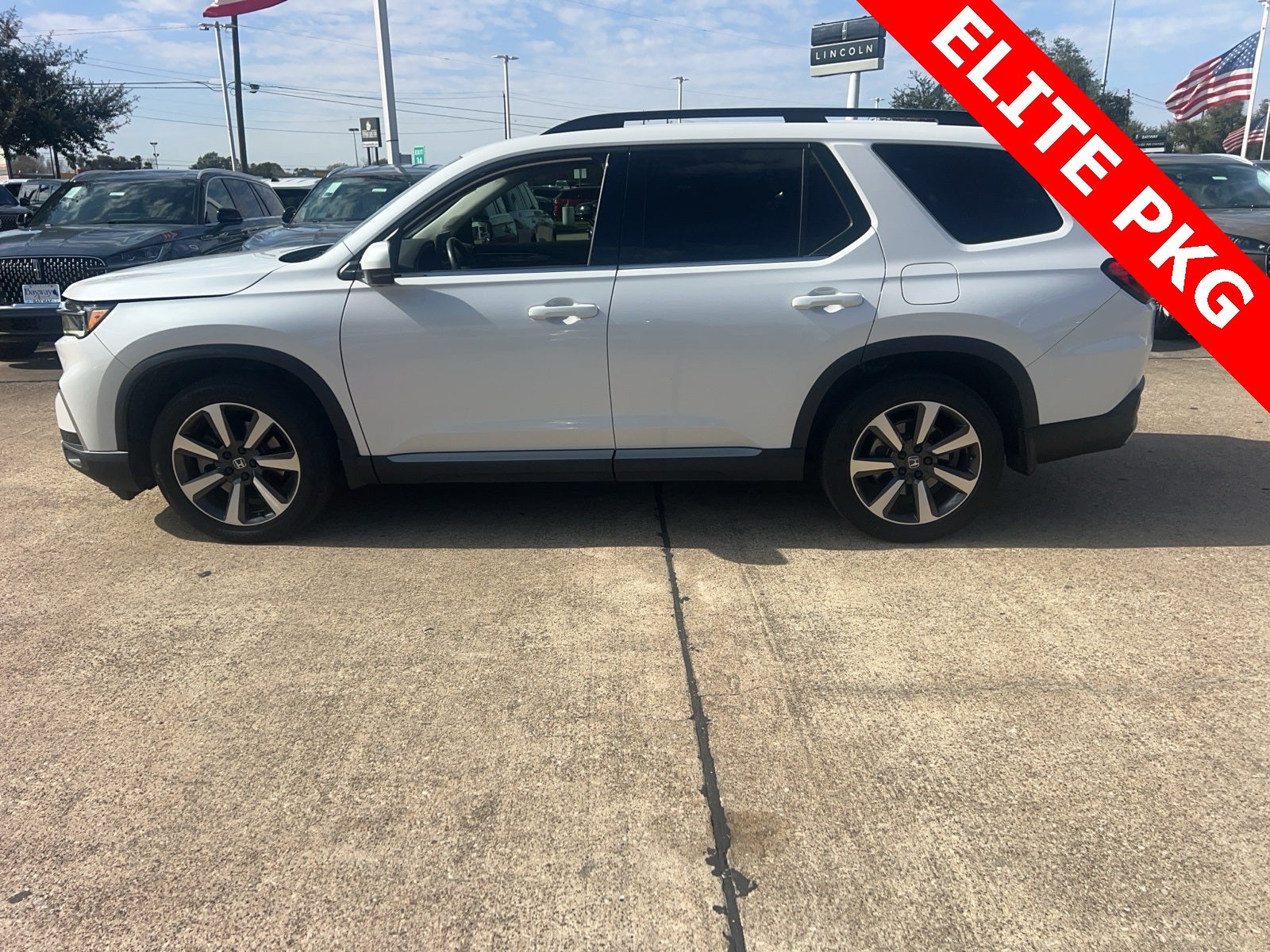 2023 Honda Pilot Elite