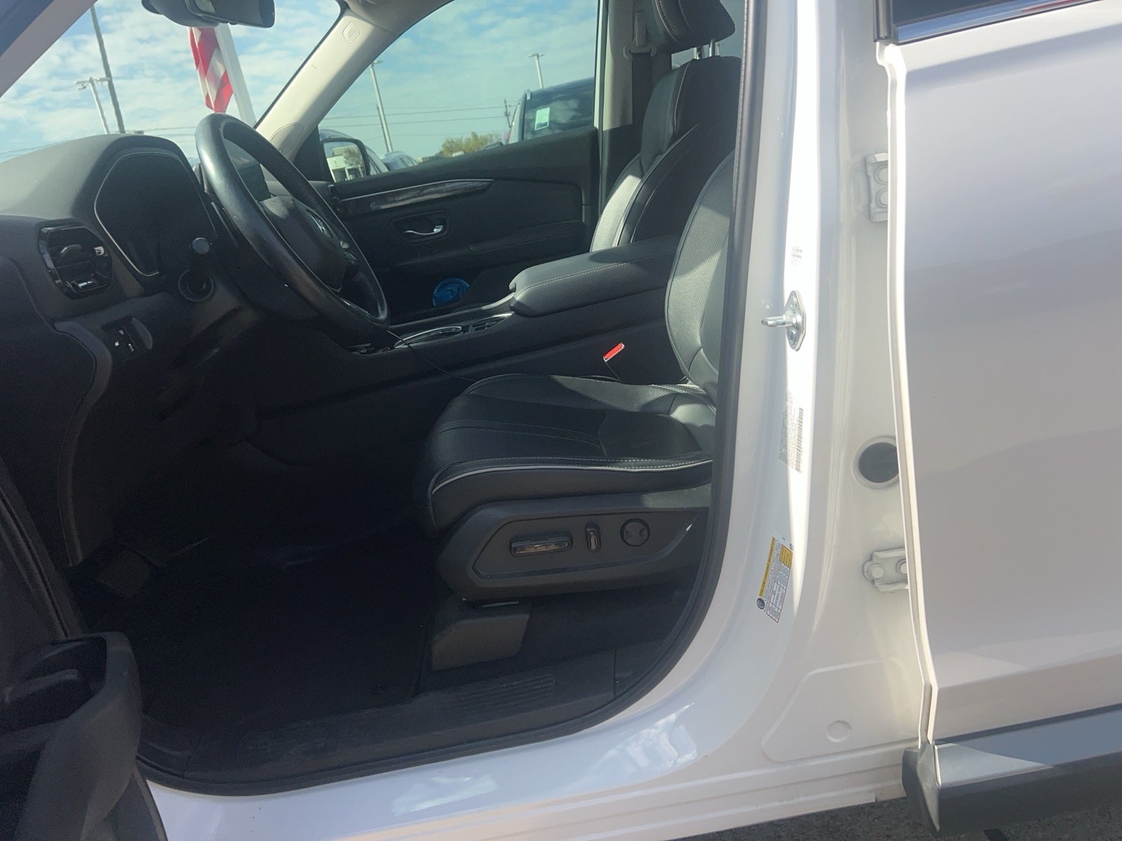 2023 Honda Pilot Elite