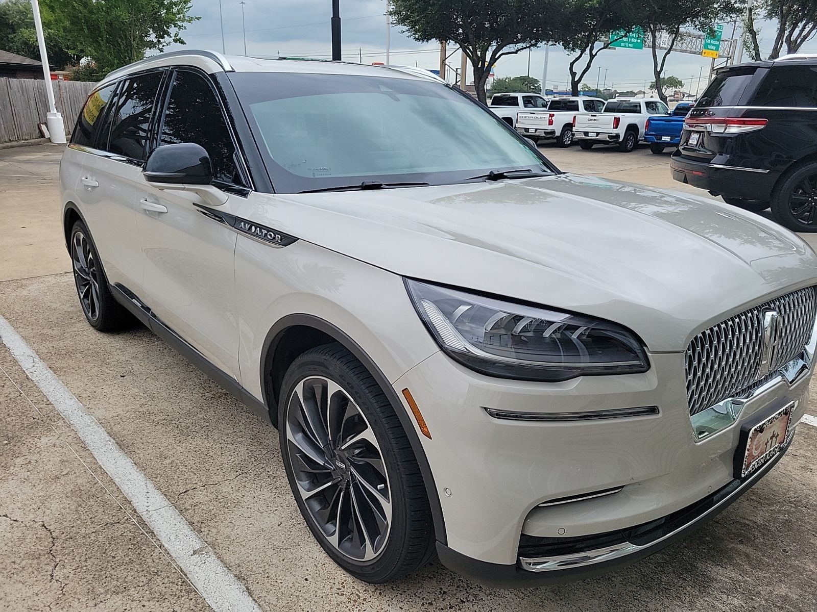 2023 Lincoln Aviator Reserve Premium