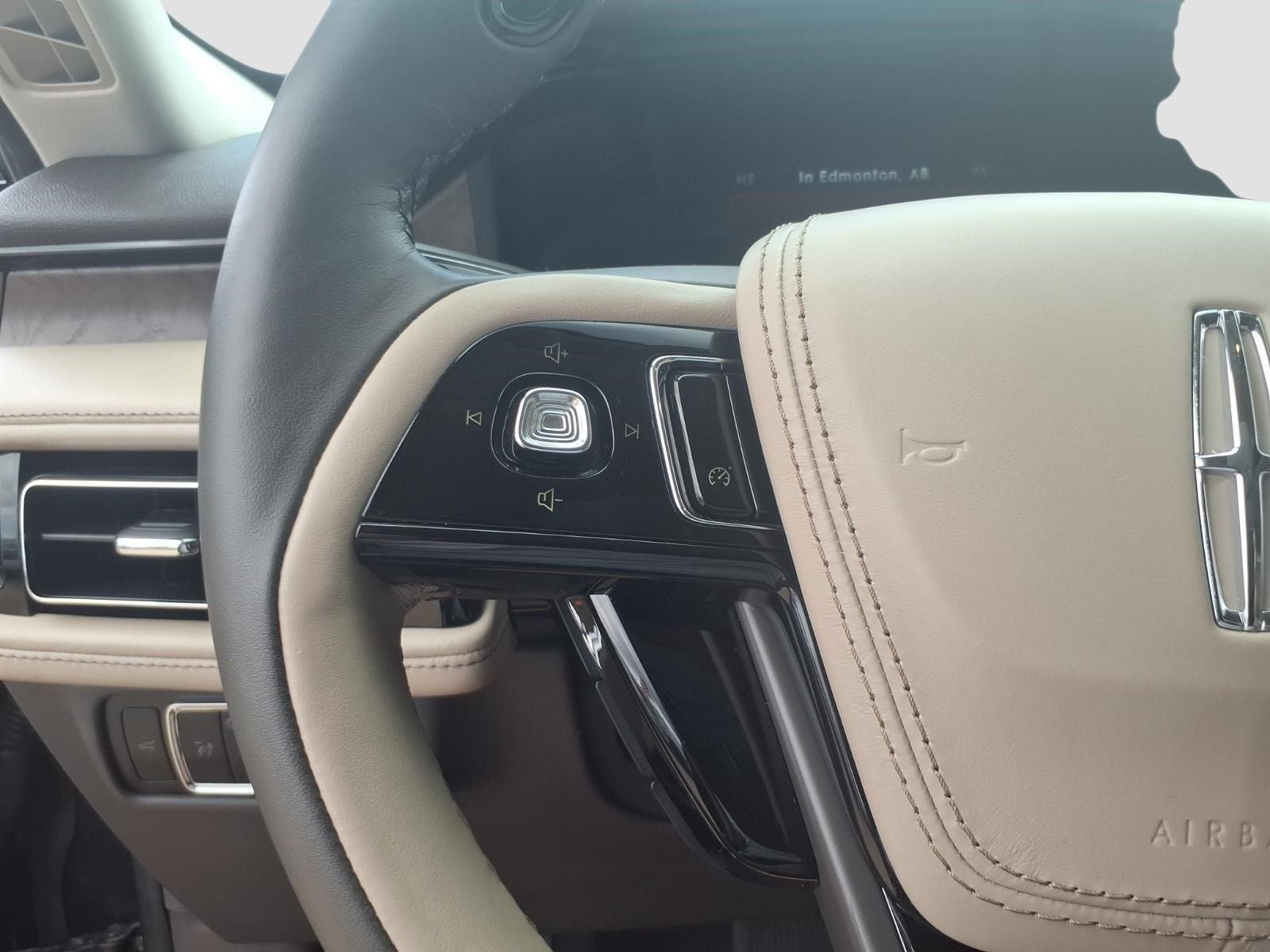 2024 Lincoln Aviator Reserve Premium