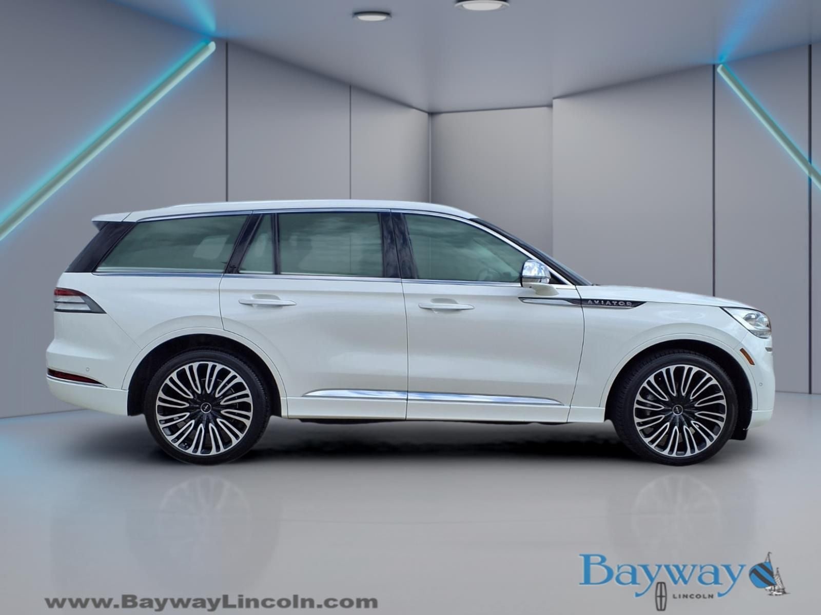 2022 Lincoln Aviator Black Label