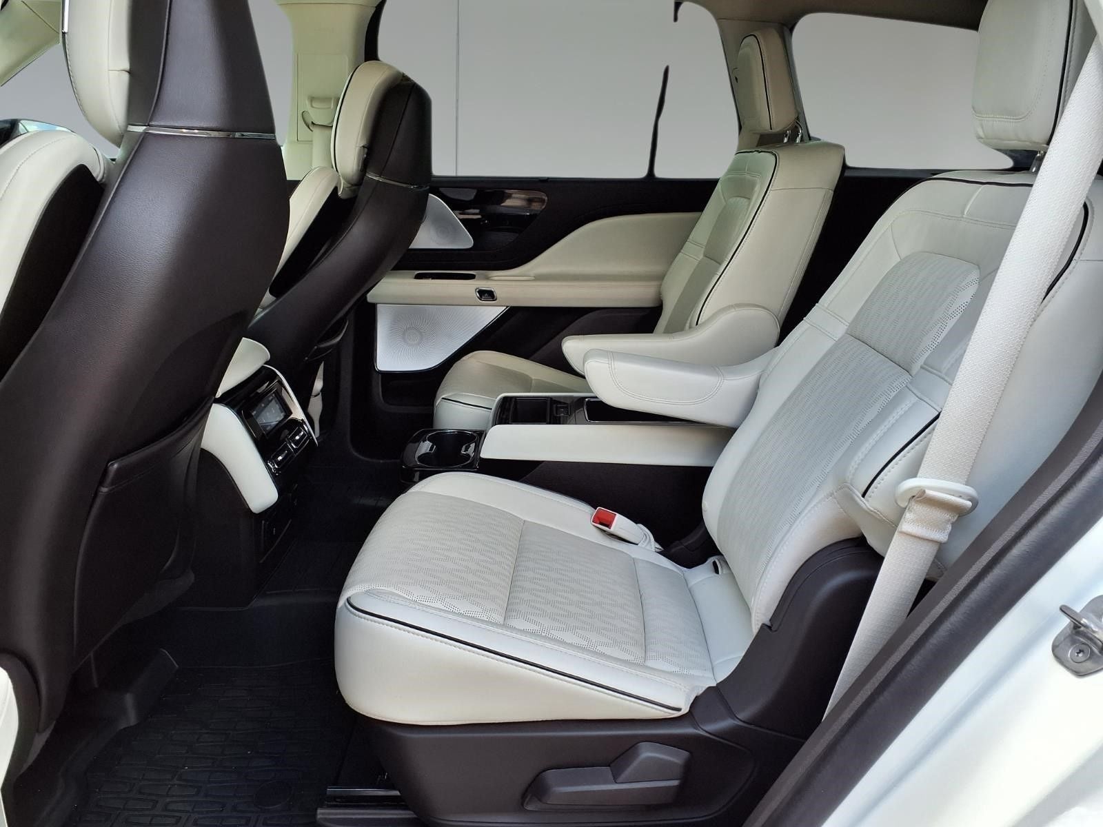 2022 Lincoln Aviator Black Label