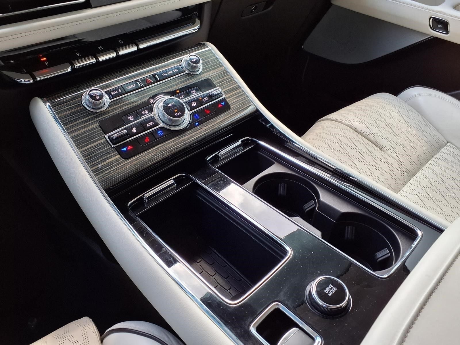 2022 Lincoln Aviator Black Label