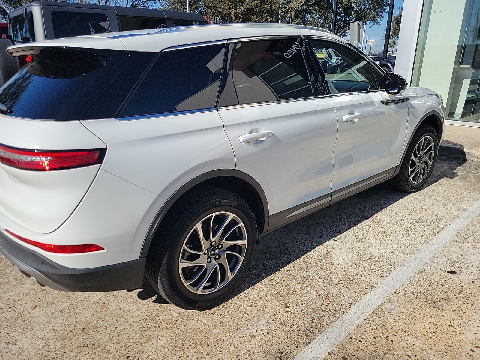 2022 Lincoln Corsair Standard