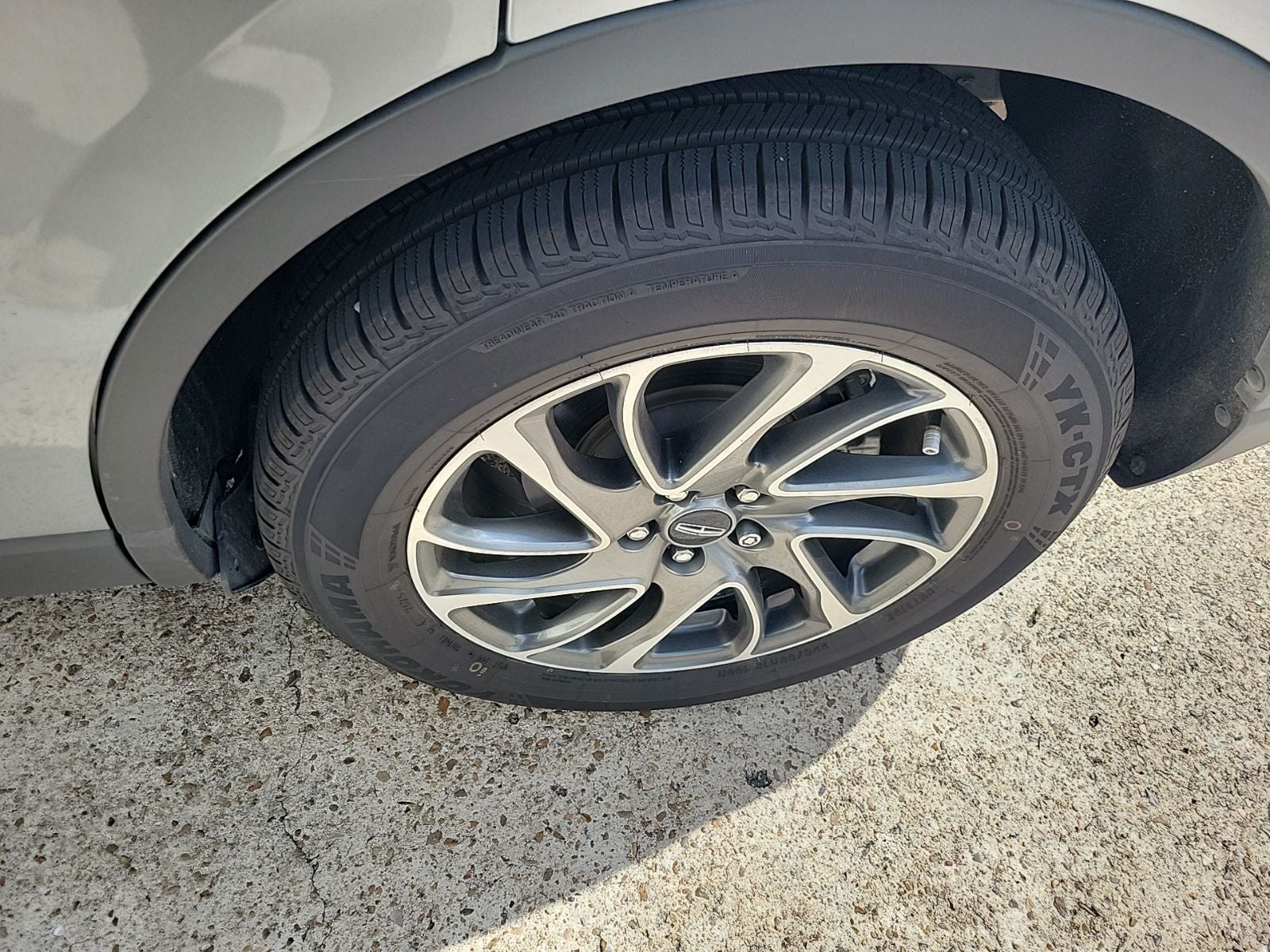 2022 Lincoln Corsair Standard