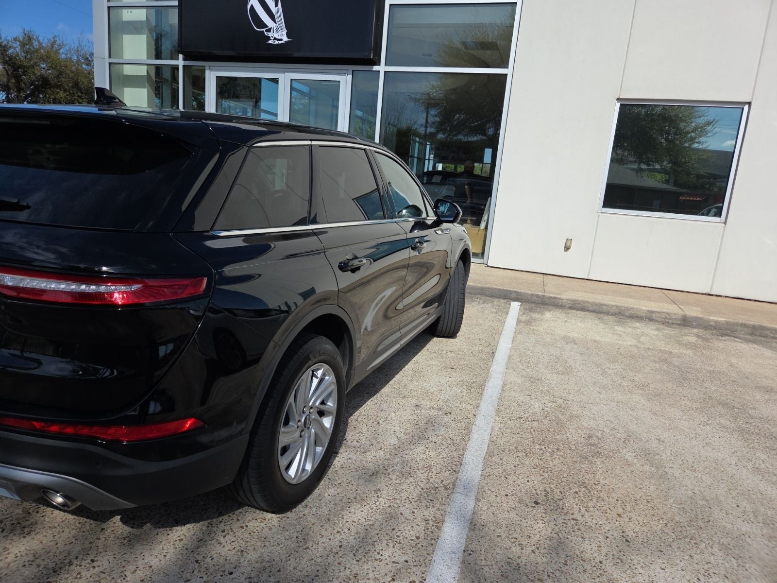 2023 Lincoln Corsair Standard