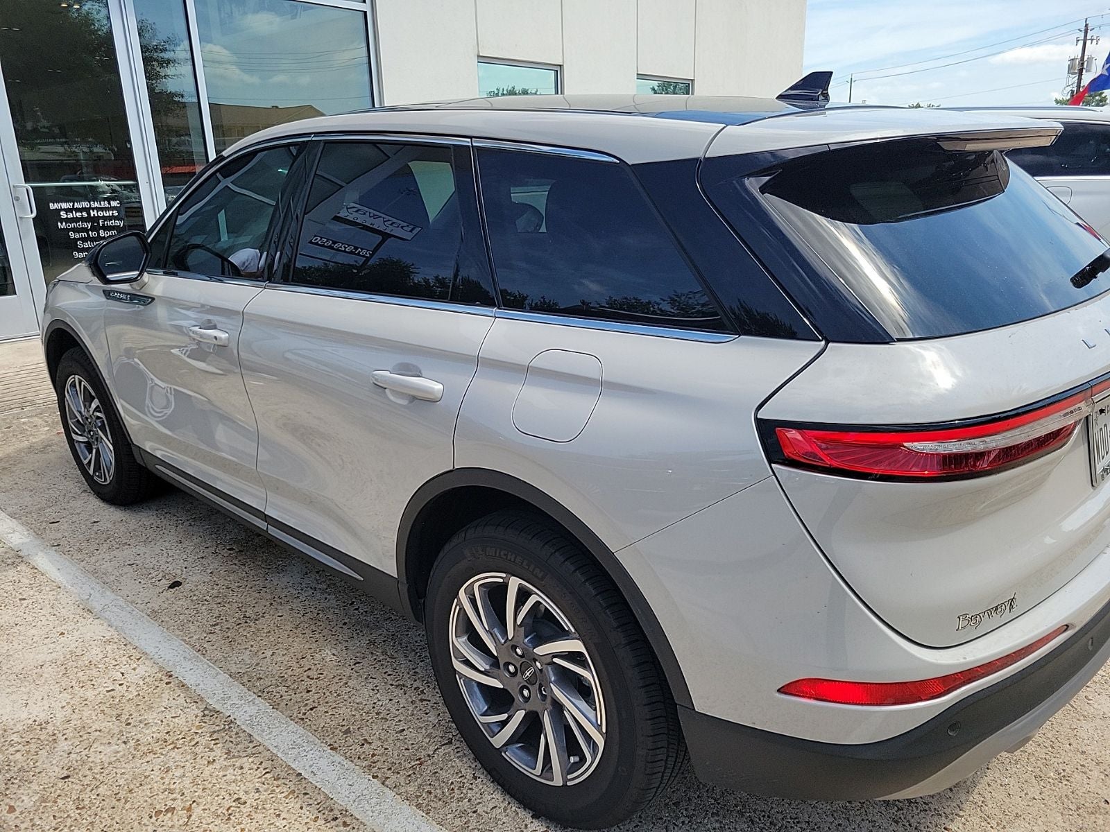 2024 Lincoln Corsair Premiere