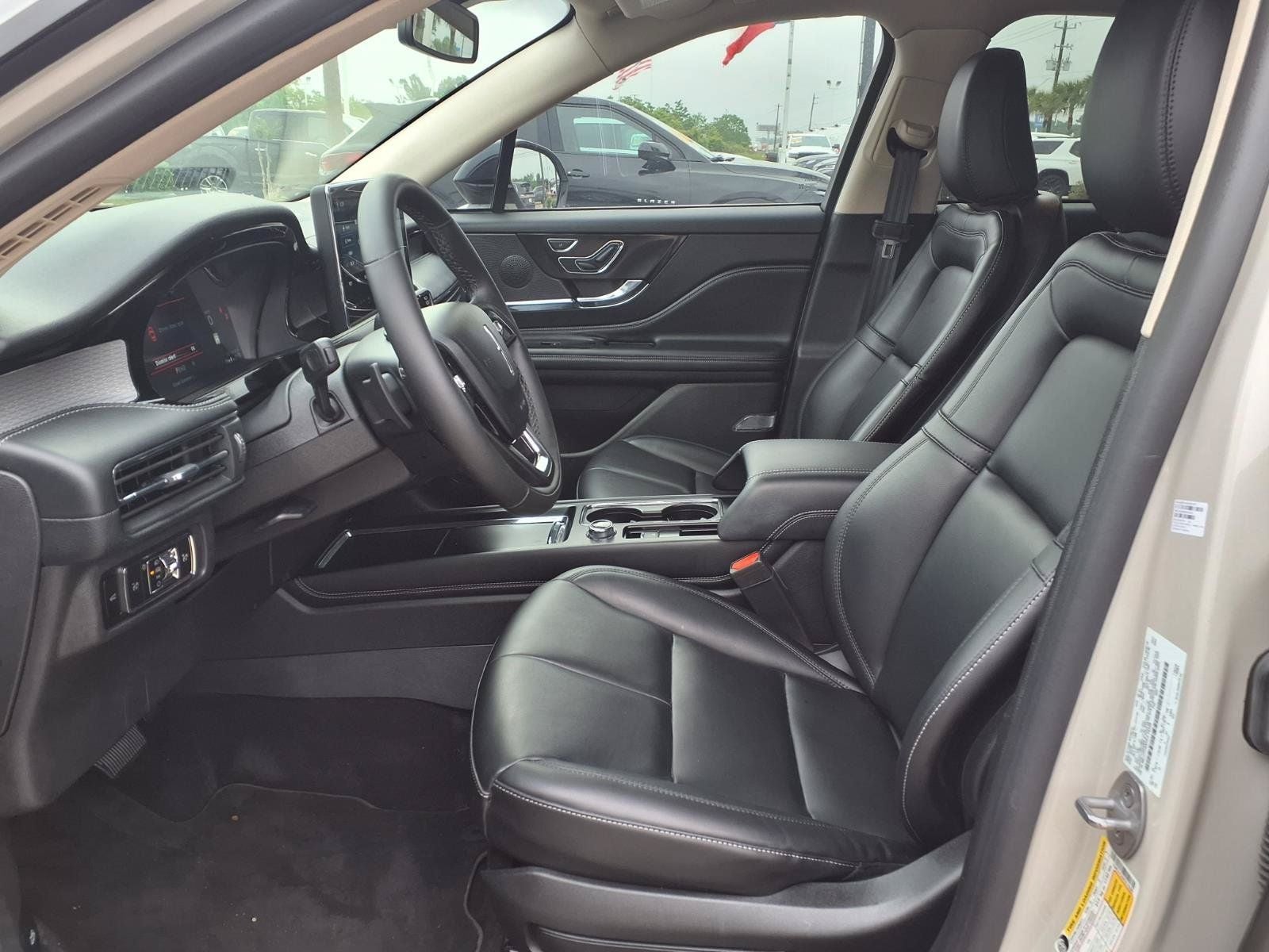 2023 Lincoln Corsair Standard