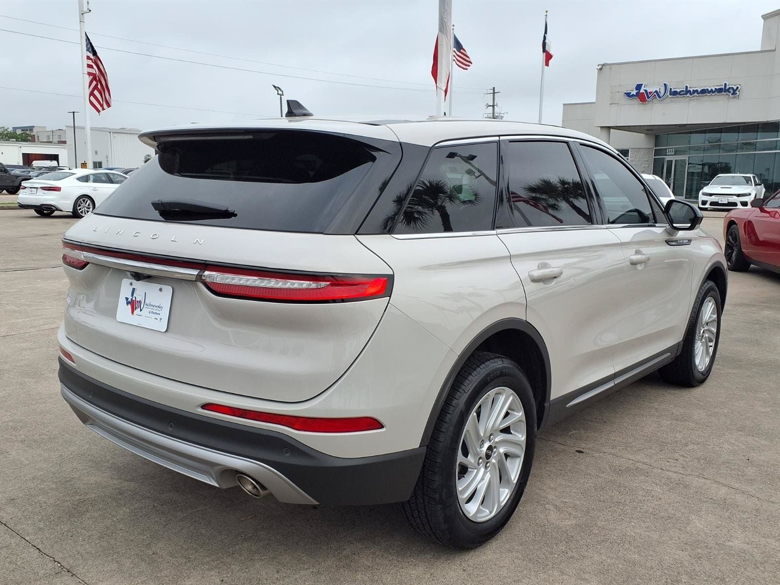 2023 Lincoln Corsair Standard