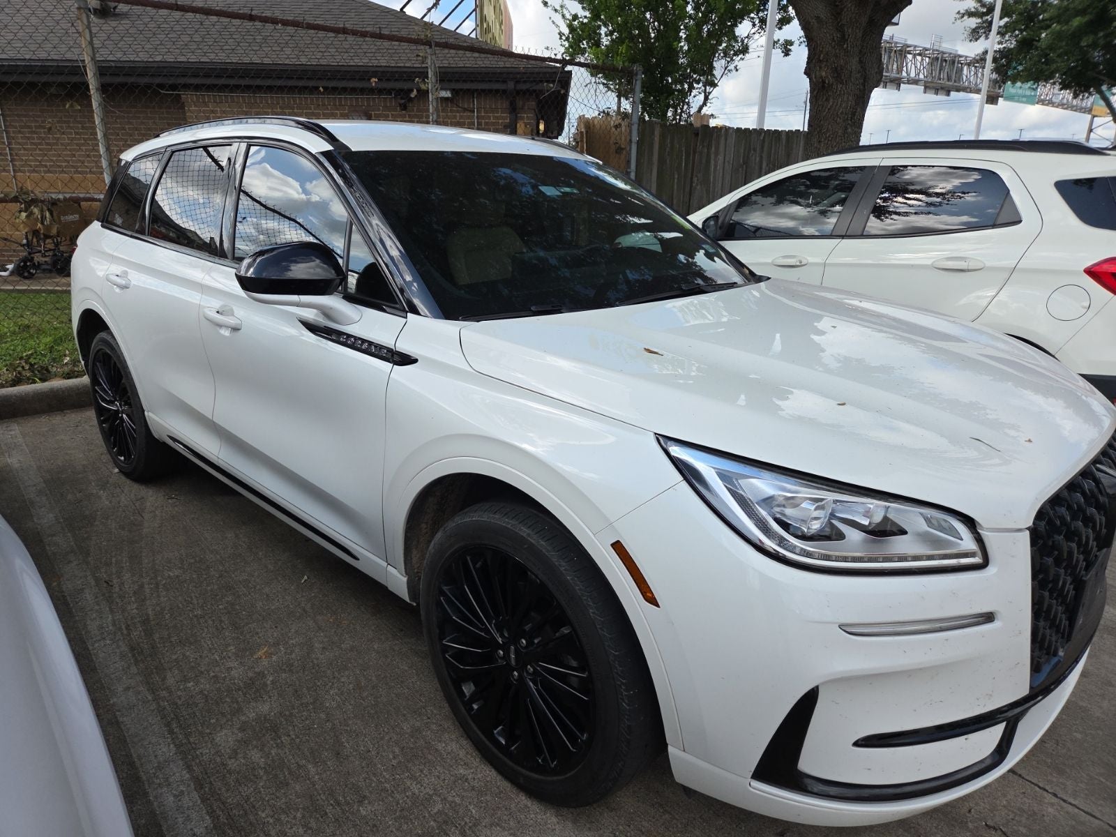 2023 Lincoln Corsair Reserve AWD's photo