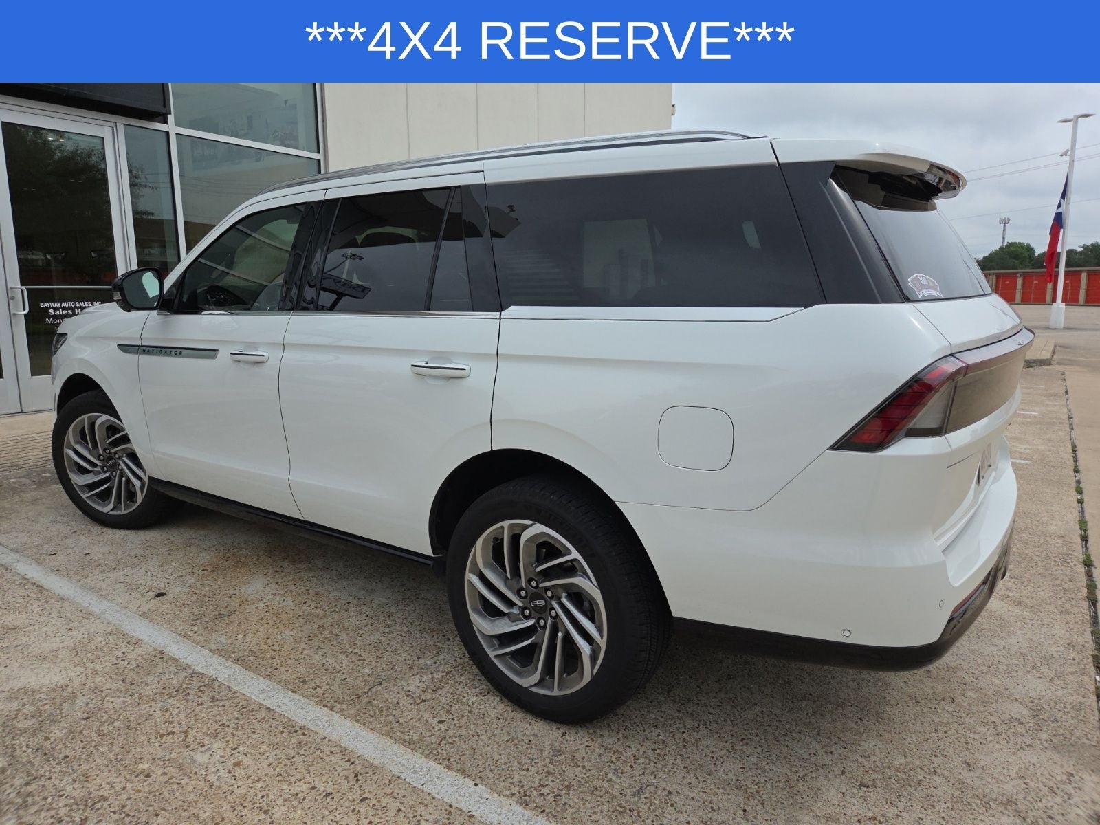 2025 Lincoln Navigator Reserve