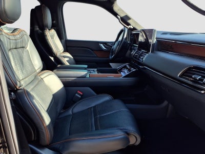 2023 Lincoln Navigator Black Label