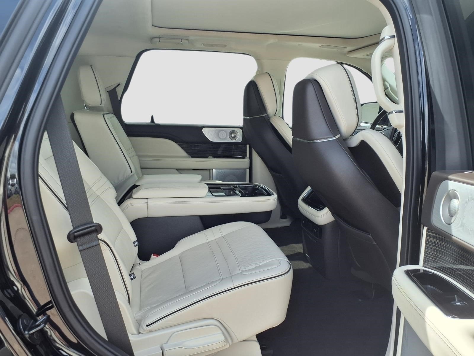 2023 Lincoln Navigator Black Label