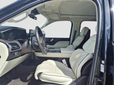 2023 Lincoln Navigator Black Label
