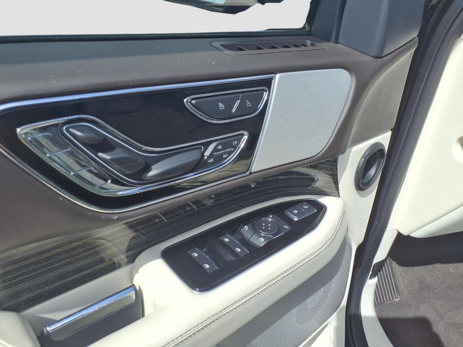 2023 Lincoln Navigator Black Label