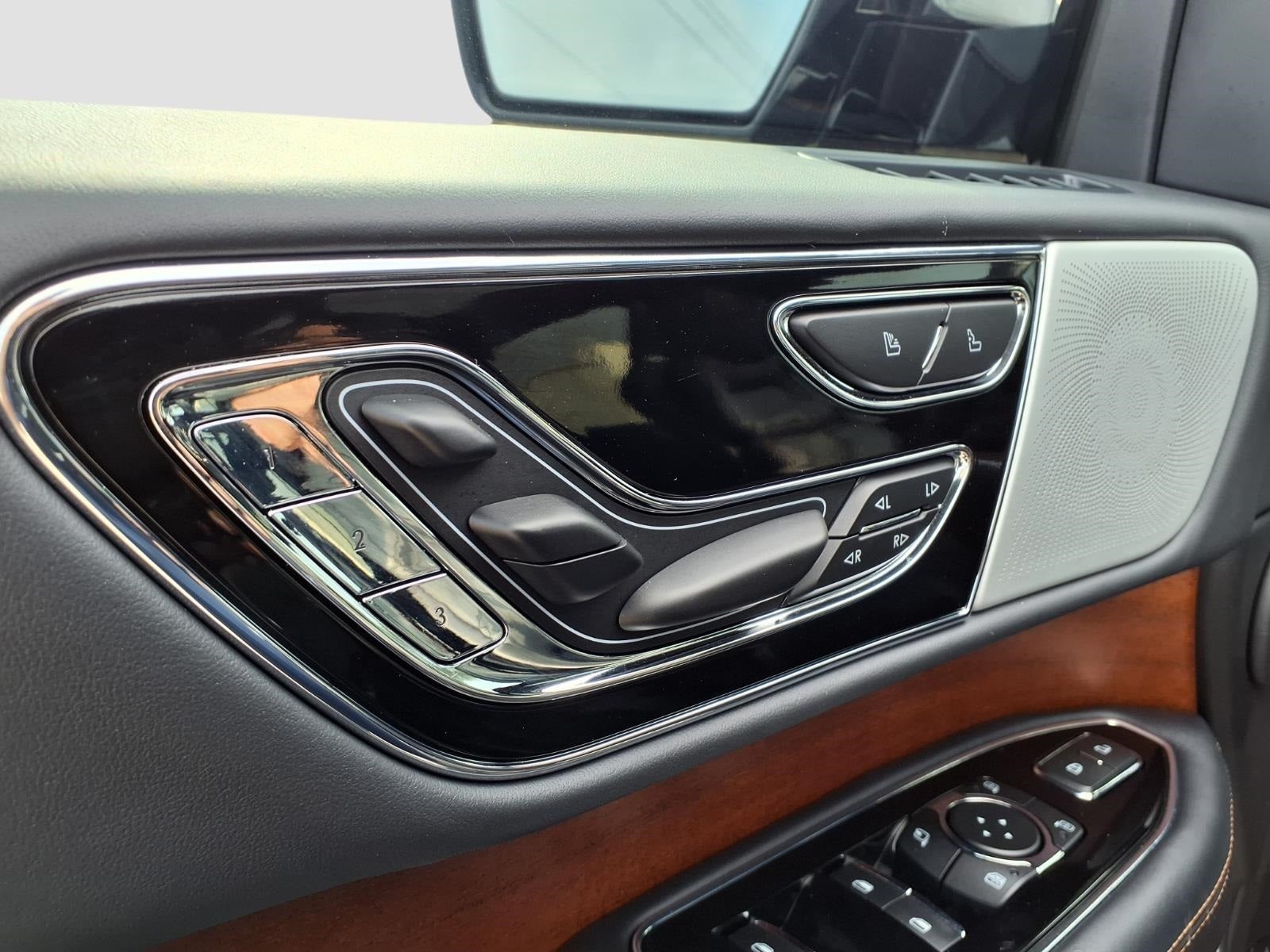 2024 Lincoln Navigator Black Label