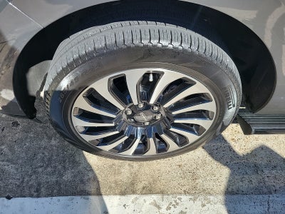 2024 Lincoln Navigator Black Label