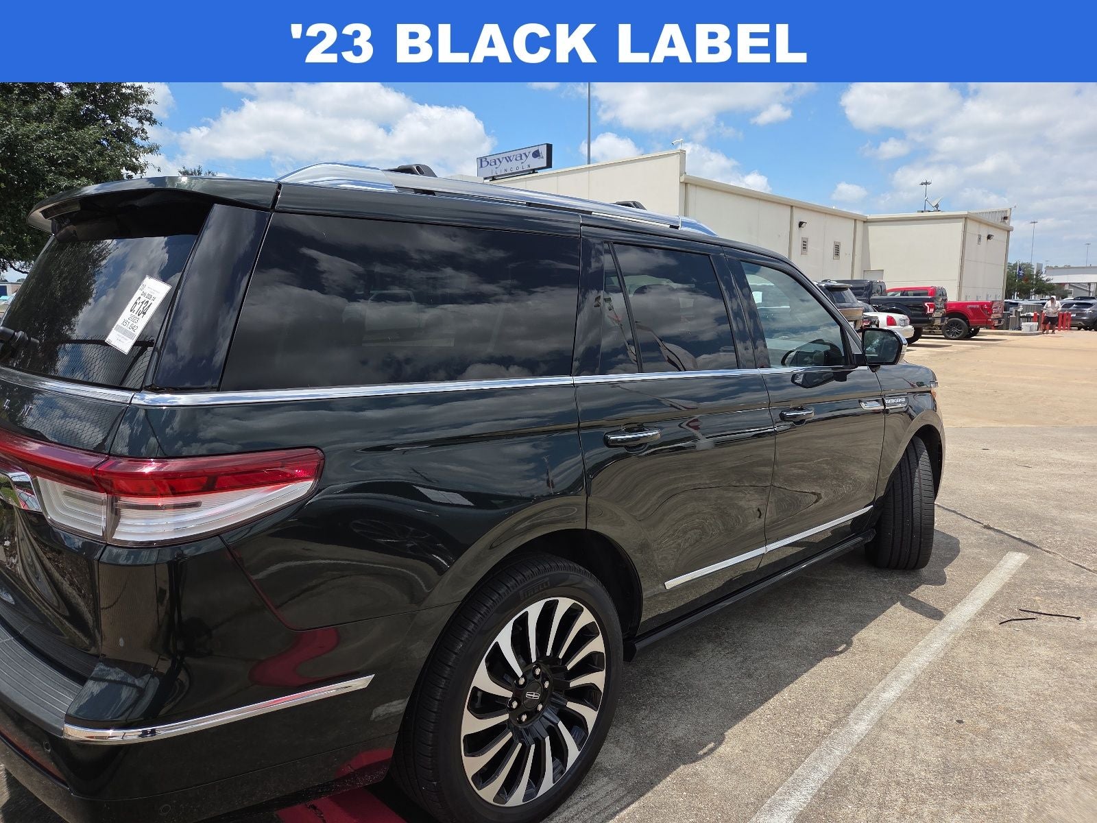 2023 Lincoln Navigator Black Label