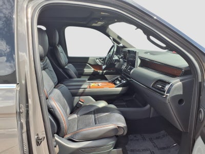 2023 Lincoln Navigator Black Label