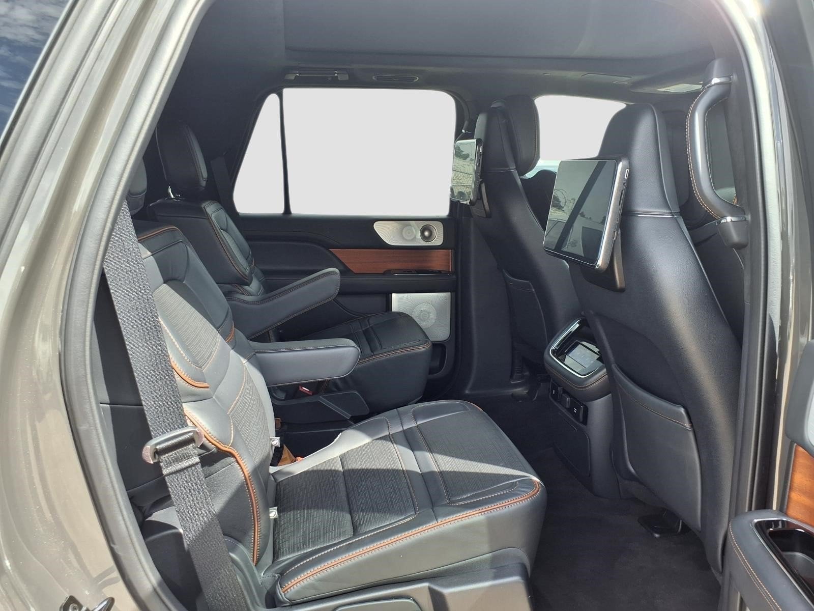 2023 Lincoln Navigator Black Label