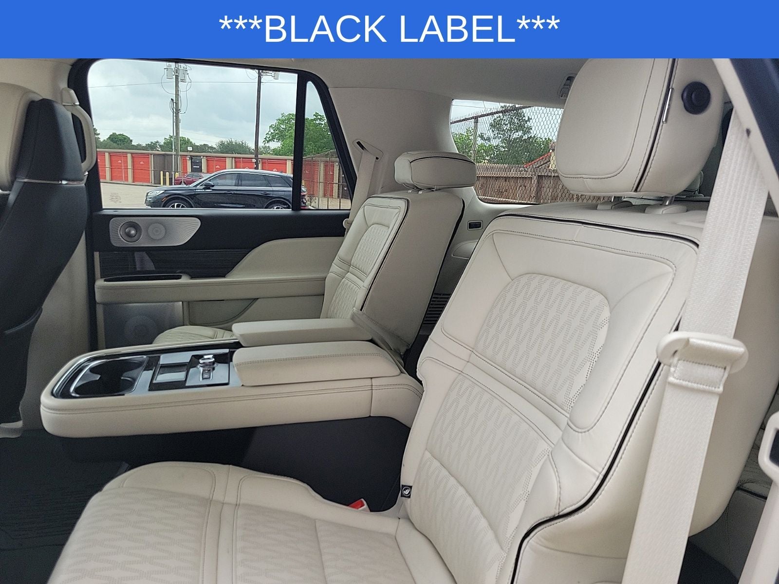 2020 Lincoln Navigator Black Label