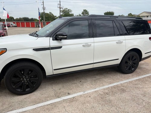 2023 Lincoln Navigator L Reserve