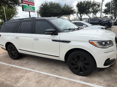 2023 Lincoln Navigator L Reserve