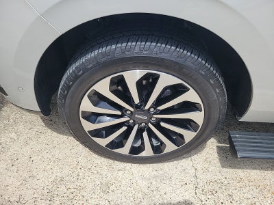 2023 Lincoln Navigator L Reserve