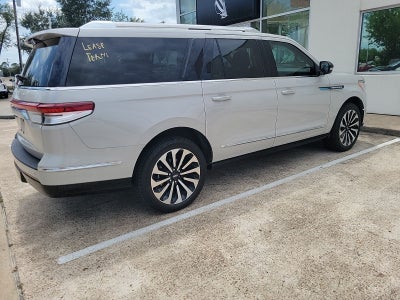 2023 Lincoln Navigator L Reserve