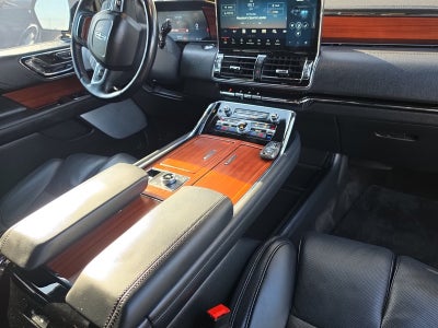 2024 Lincoln Navigator L Reserve