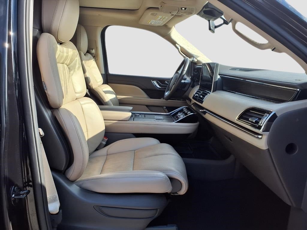 2023 Lincoln Navigator L L Reserve