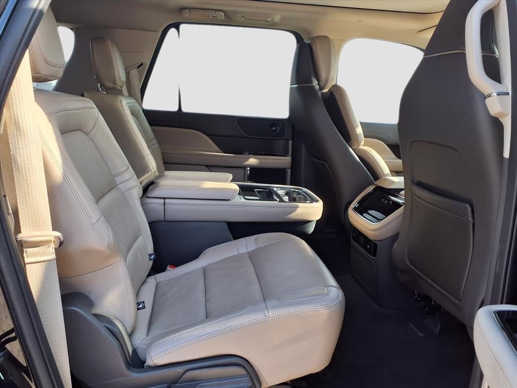2023 Lincoln Navigator L L Reserve