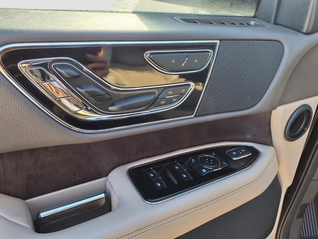 2023 Lincoln Navigator L L Reserve