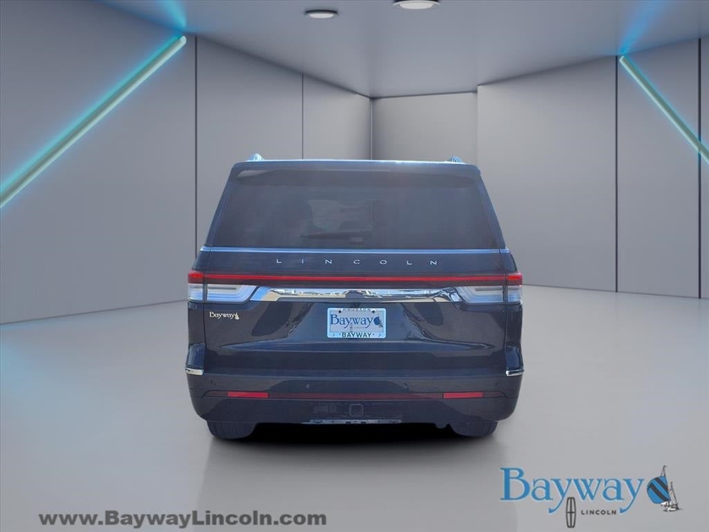 2023 Lincoln Navigator L L Reserve