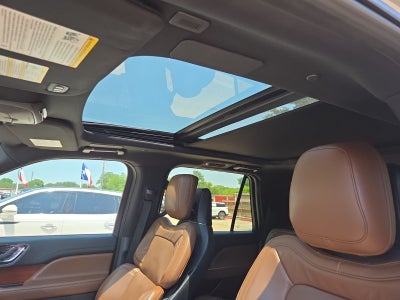 2022 Lincoln Navigator L Reserve