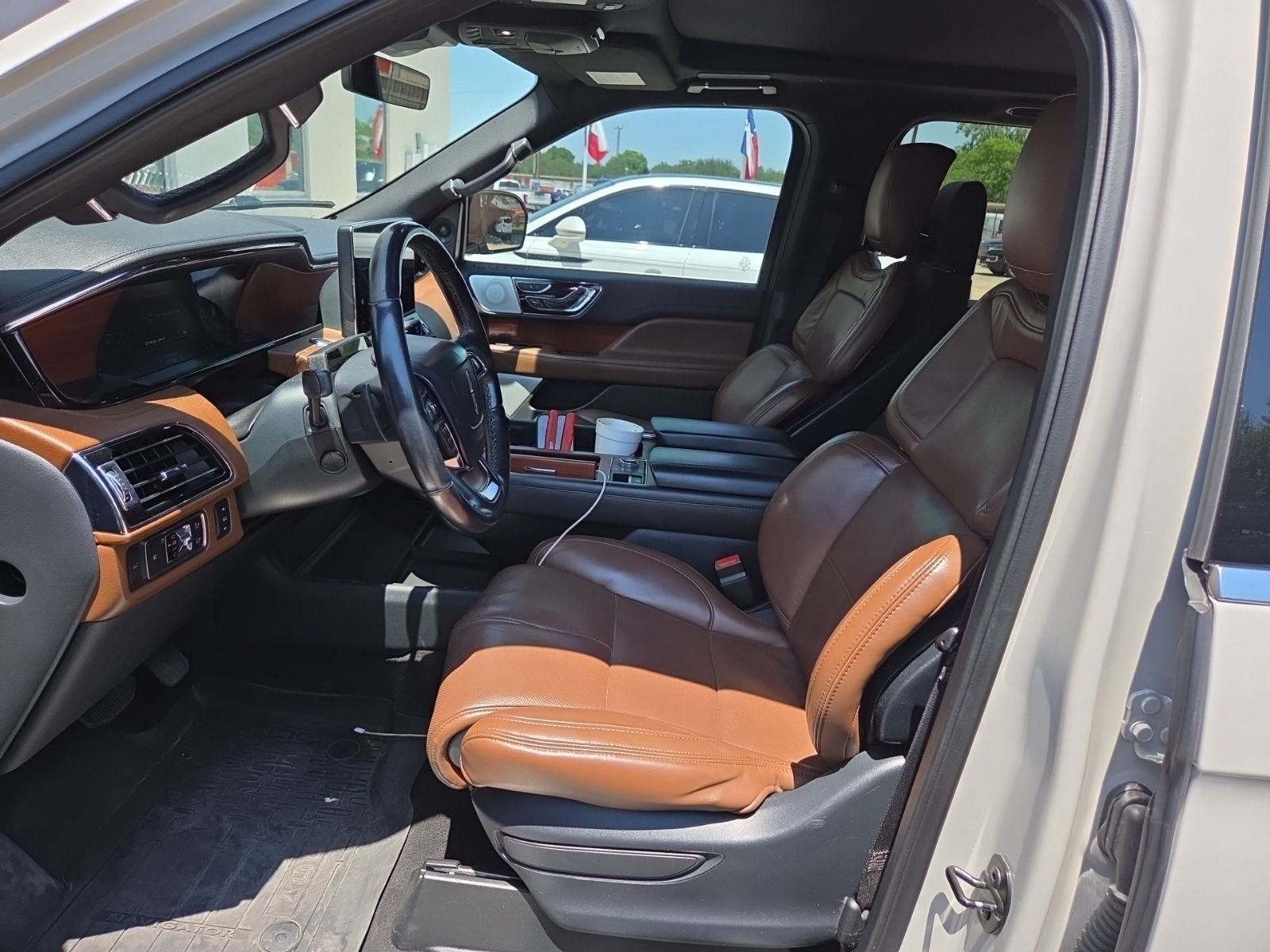 2022 Lincoln Navigator L Reserve
