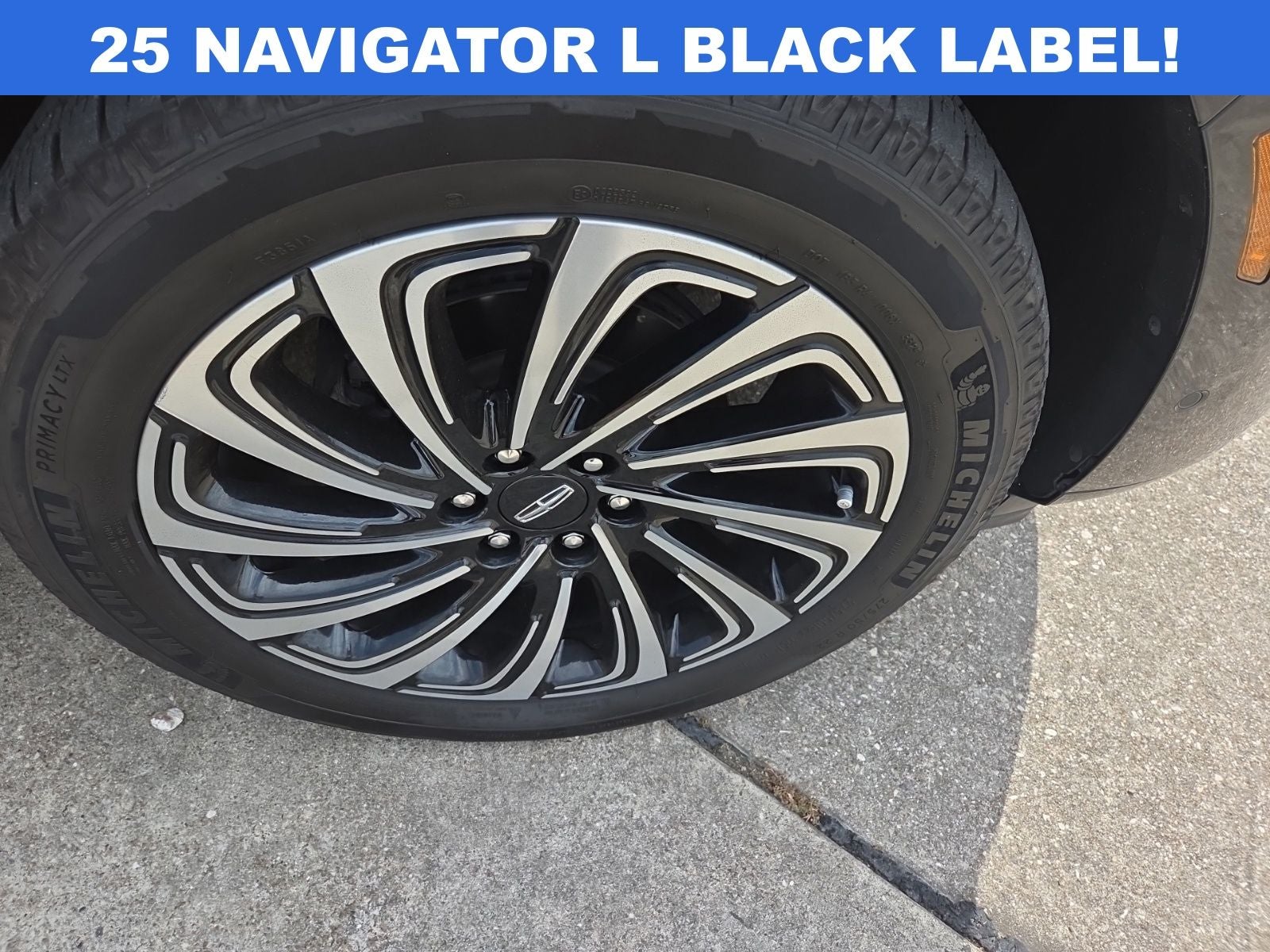 2025 Lincoln Navigator L Black Label