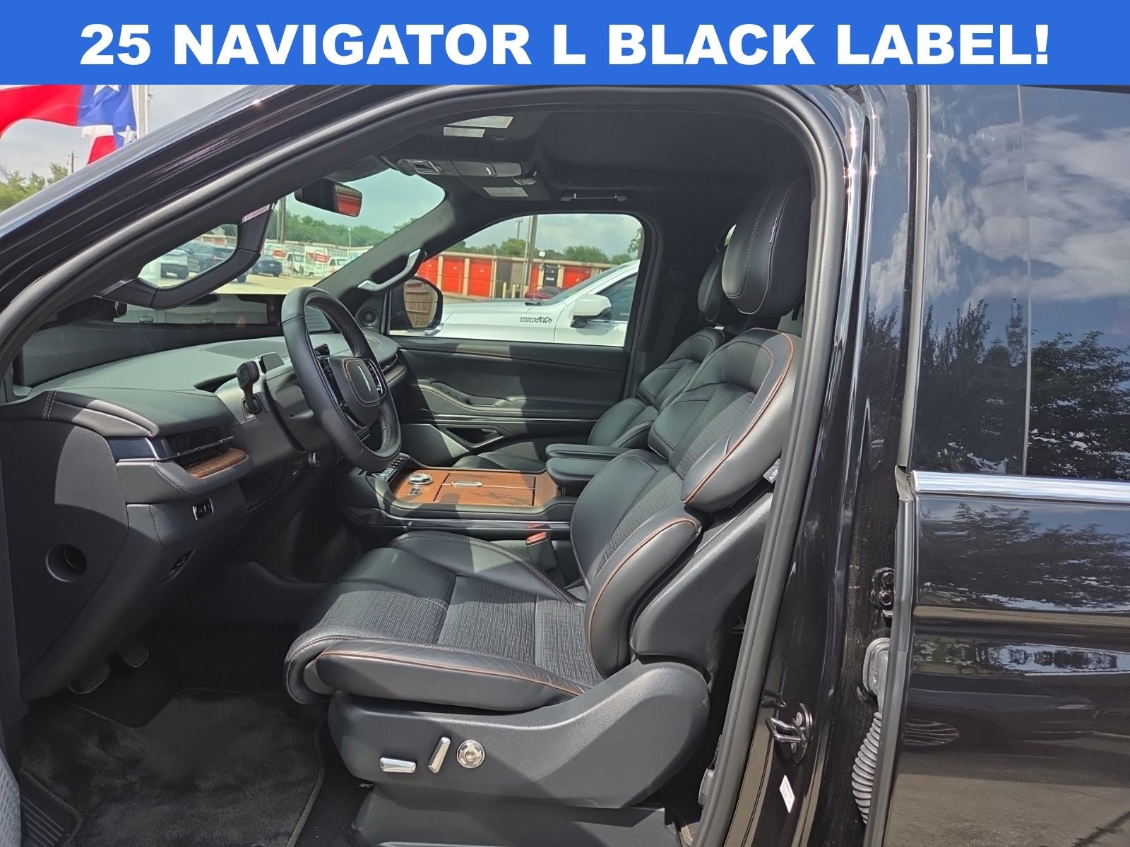 2025 Lincoln Navigator L Black Label