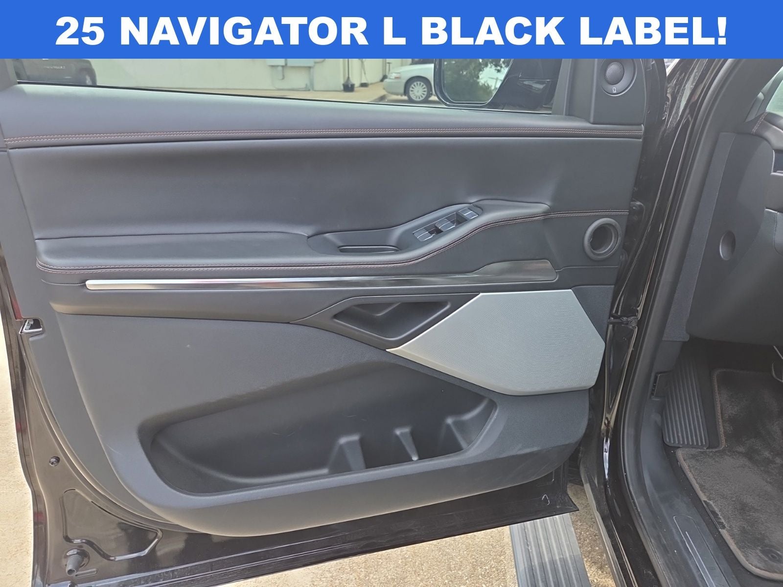2025 Lincoln Navigator L Black Label
