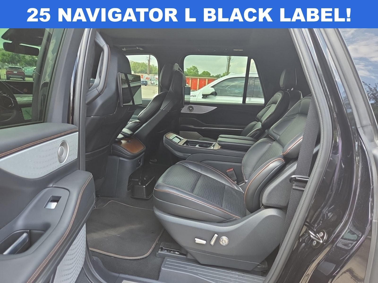 2025 Lincoln Navigator L Black Label