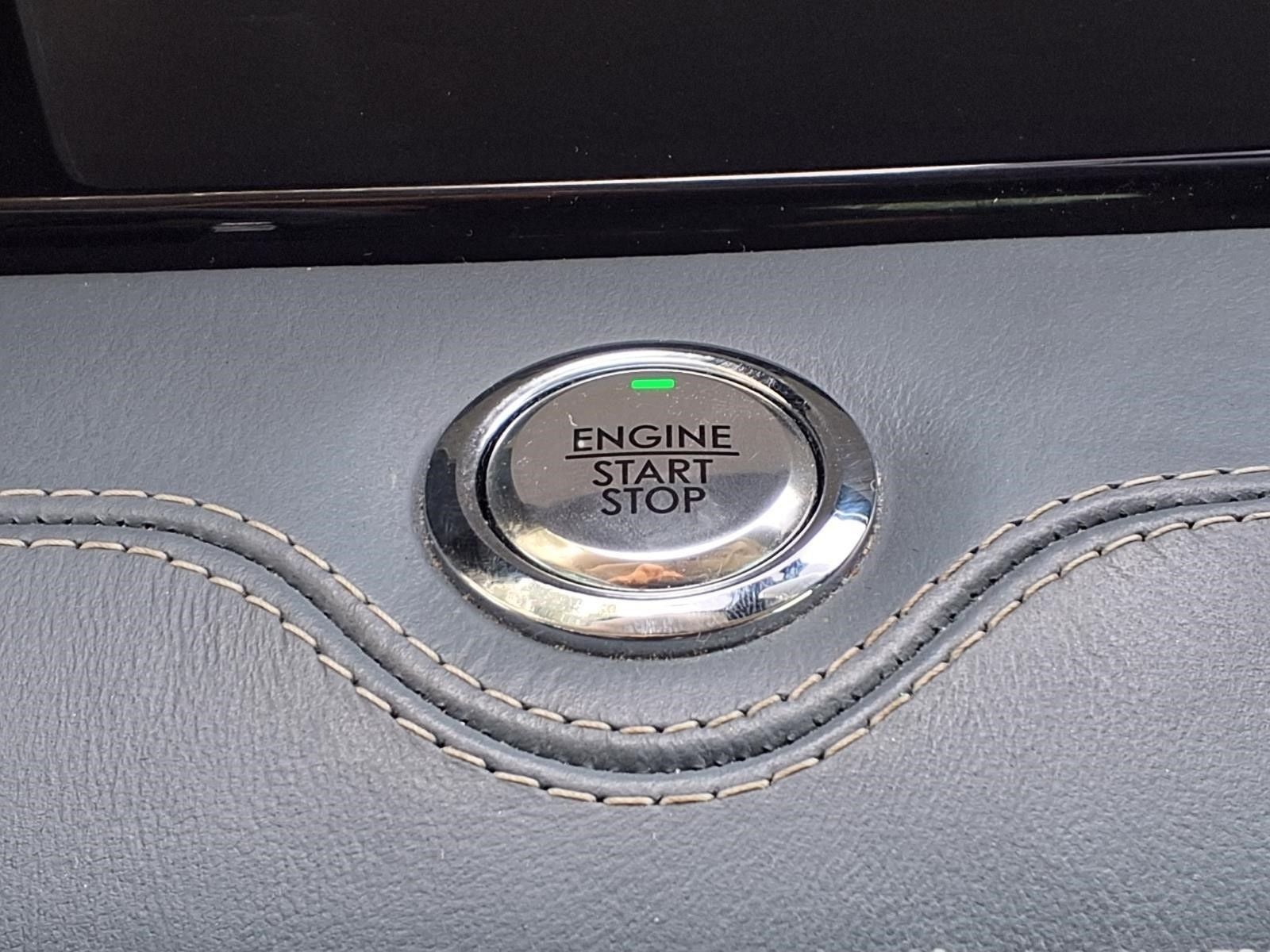 2019 Lincoln Navigator L Black Label