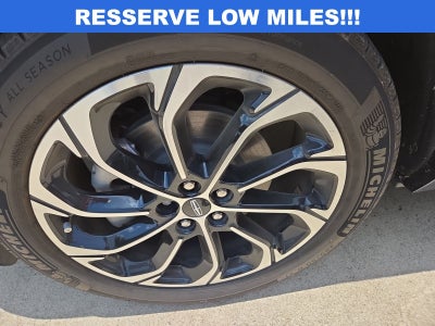 2024 Lincoln Nautilus Reserve