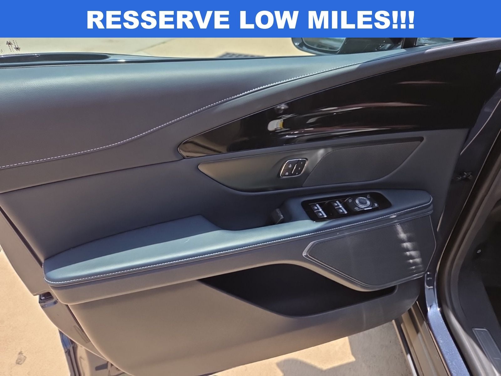 2024 Lincoln Nautilus Reserve