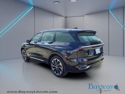 2024 Lincoln Nautilus Reserve